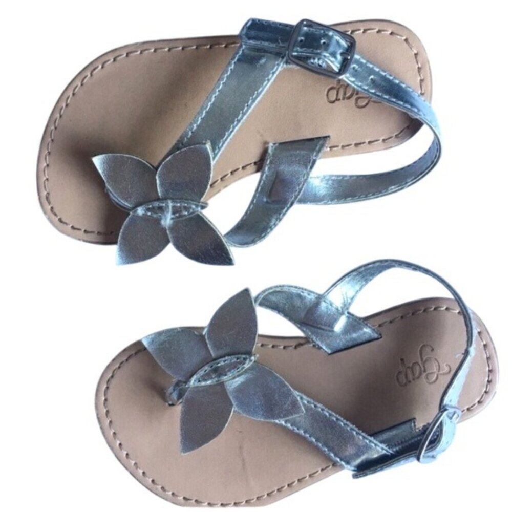 Gap Silver Metallic Butterfly Sandals Adjustable Strap Toddler Size 5 Summer - Picture 6 of 6
